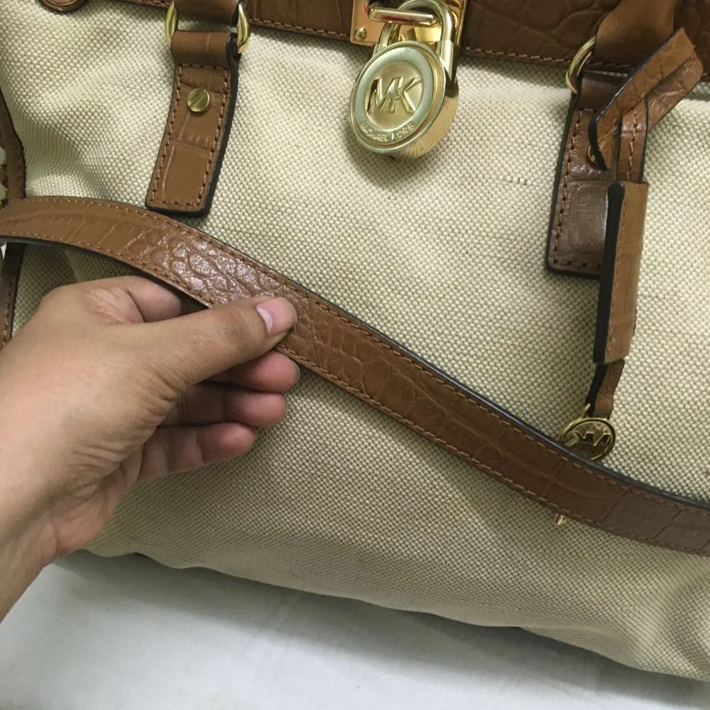 At best price: Authentic Michael Kors Hamilton NS Canvas/ Leather Tote - Picture 12 of 16